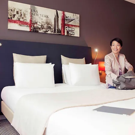 Mercure מלון 4*