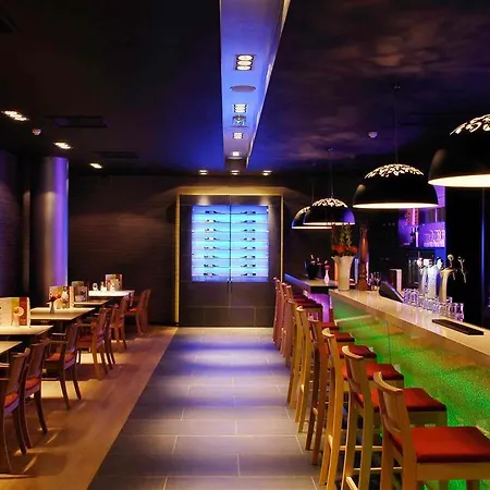 Mercure מלון האג