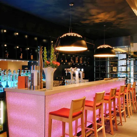 Mercure מלון