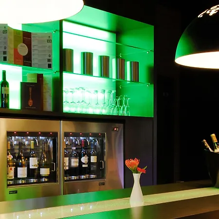 Mercure מלון האג